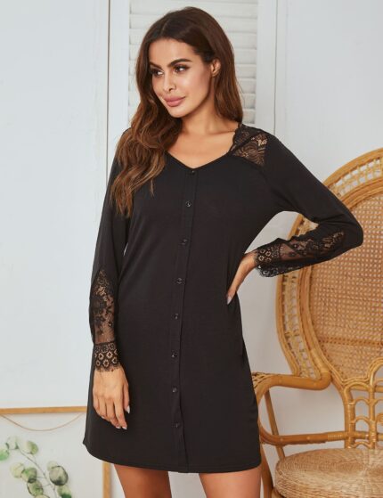 Long sleeve lace nightdress - Image 4