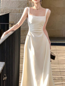 First Love White Suspender Skirt - Image 2